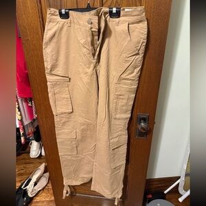 Women’s Tan Cargo Pants